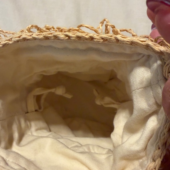 Tan Small Purse with Pearl Accents - Picture 4 of 4